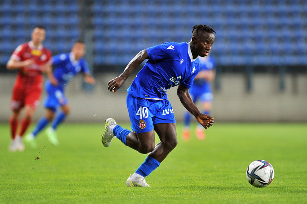 Yaw Yeboah (Wisła Kraków) w trakcie sparingu z Podbeskidziem Bielsko-Biała