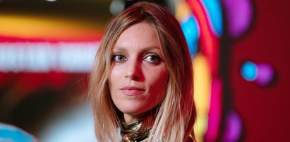 Anja Rubik pojechała do Lwowa pomagać Ukraińcom. "Nagle ulice wypełniają się biegającymi i bawiącymi się dziećmi"