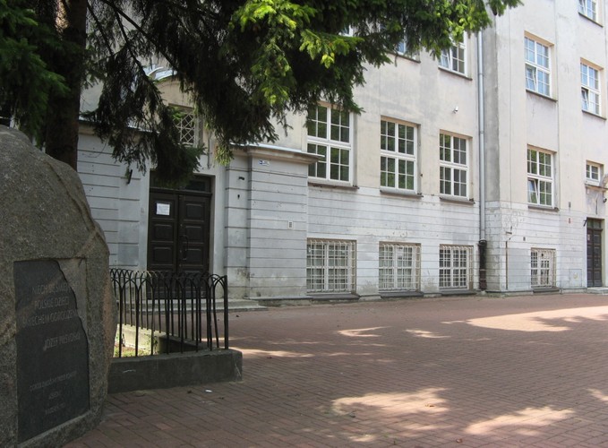 Liceum im. H. Kołłątają