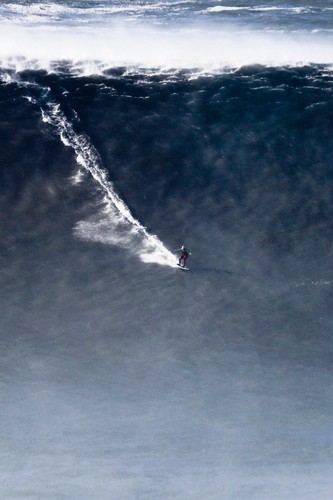 Azory to raj dla surferów. Nawet w grudniu, a zwłaszcza teraz