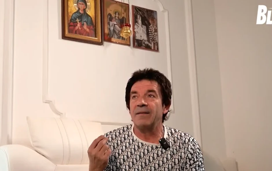 Otac Aleksandre Mladenović 