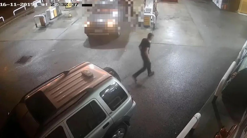 Dan pre nego što je nestao, Ričard Dajson je bio benzinskoj pumpi, što je zabeleženo na bezbednosnoj kameri | Foto: South Yorkshire Police