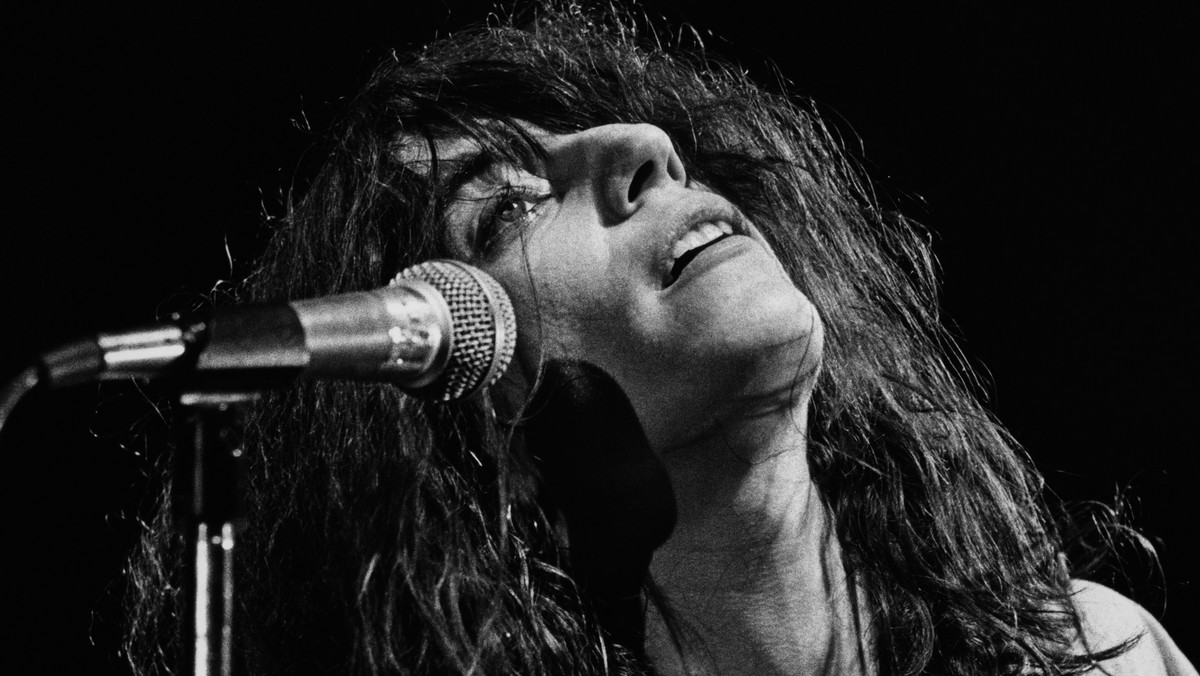 Patti Smith rozpoczęła pracę nad scenariuszem opartym na swoich pamiętnikach - "Just Kids", które w zeszłym roku zdobyły National Book Award. Pomaga jej scenarzysta "Gladiatora" i "Ostatniego samuraja" John Logan.