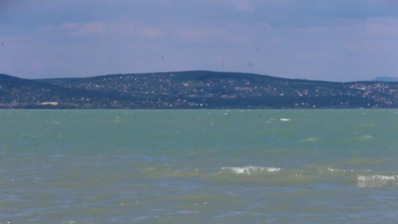 Felborult egy katamarán a Balatonban/Fotó: RAS-archívum