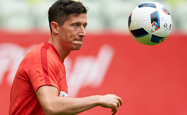 Euro 2016: Lewandowski wart dwa razy więcej od całej kadry Irlandii Płn.