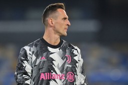 niekończący się pech arkadiusza milika. piłkarz juventusu turyn znów jest kontuzjowany