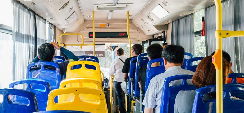 Szkolny autobus wjechał w grupę uczniów. Nie żyje 11 osób