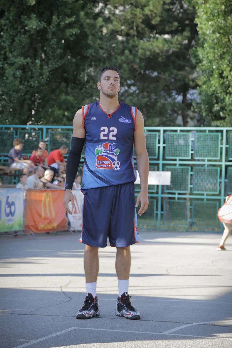 Na humanitarnoj utakmici