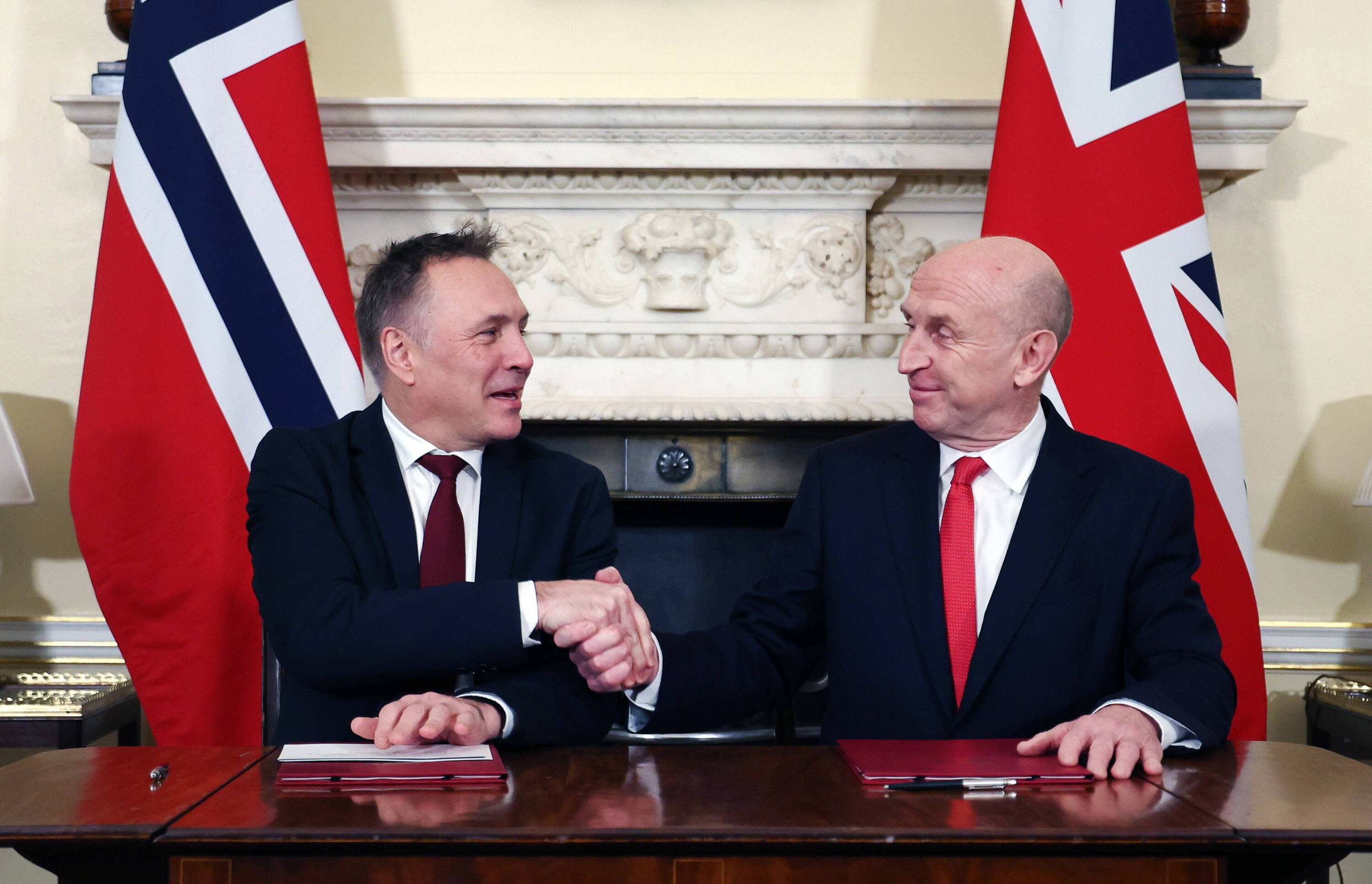 30% więcej rosyjskich okrętów: UK i Norwegia podpisują pakt obronny