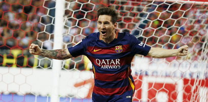 Messi i Lewandowski zagrają przed papieżem?