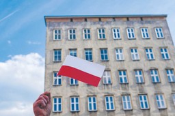 Paralizator albo długopis. Polska prezydentura w pułapce ustroju