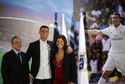 Od prawej: Maria Dolores dos Santos Aveiro, Cristiano Ronaldo i Florentino Perez 