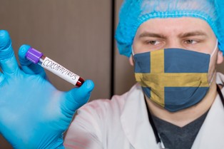 Szwecja planuje trzecią dawkę koronaszczepionki już w przyszłym roku