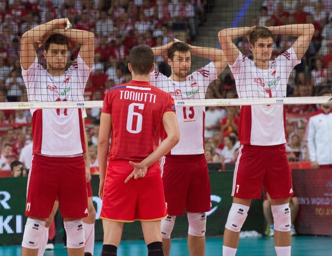 Polacy pokonali Francję. Nasi siatkarze na dobrej drodze po medal MŚ