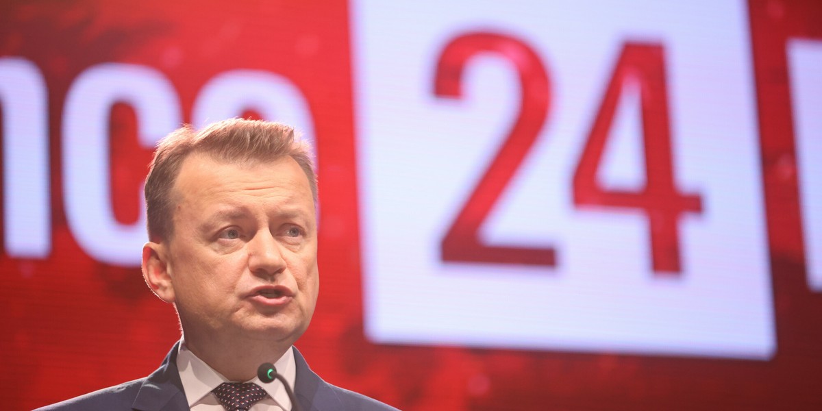 Mariusz Błaszczak podczas otwarcia konferencji Defence24 Day.