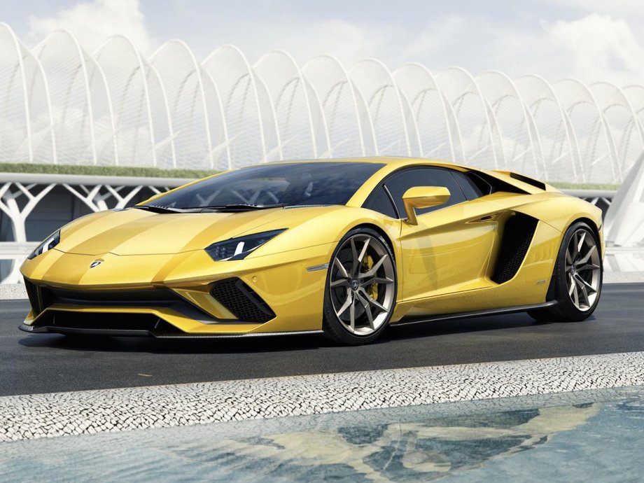 Lamborghini pokazało nową wersję flagowca Aventadora S.