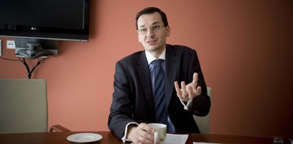 Morawiecki ma wyższe raty kredytu niż pensję!