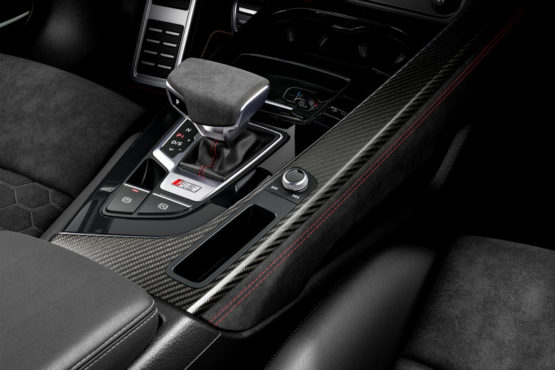 Audi RS4 Avant z pakietem Competition Plus