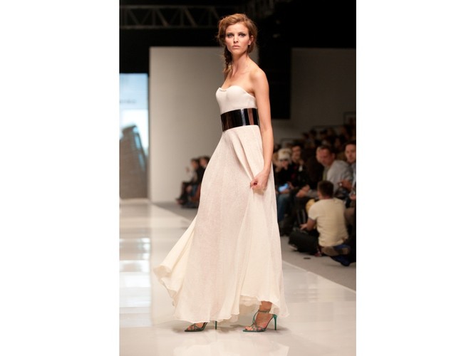 NATASHA PAVLUCHENKO - pokaz kolekcji wiosna/lato 2012 na Fashion Week Poland Łódź.
