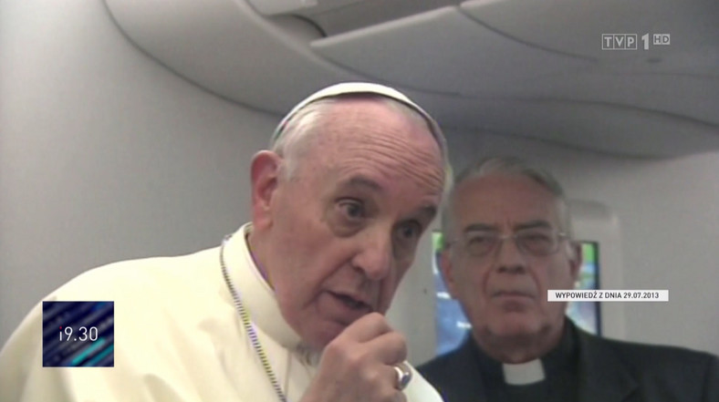 Papież Franciszek cytowany w programie informacyjnym "19.30" (screen)