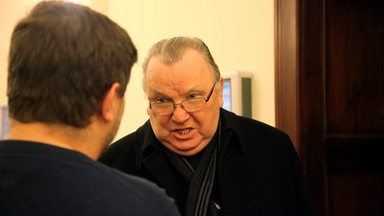 Abp Gołębiewski wziął udział w mszy św. mimo zakazu. Reakcja Episkopatu