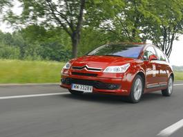 Używany Citroën C4 - nie jest mistrzem trwałości. Ale ma też sporo zalet