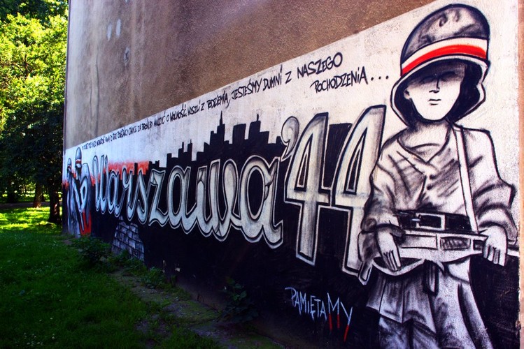 Mural upamiętniający Powstanie Warszawskie