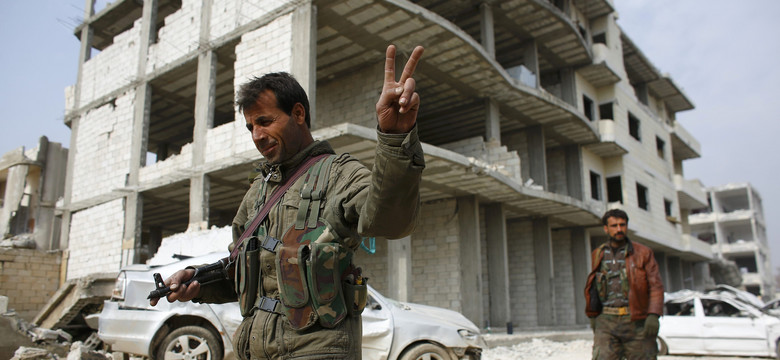 Symbol zwycięstwa z Państwem Islamskim. Jak wygląda Kobane po 4 miesiącach walk?