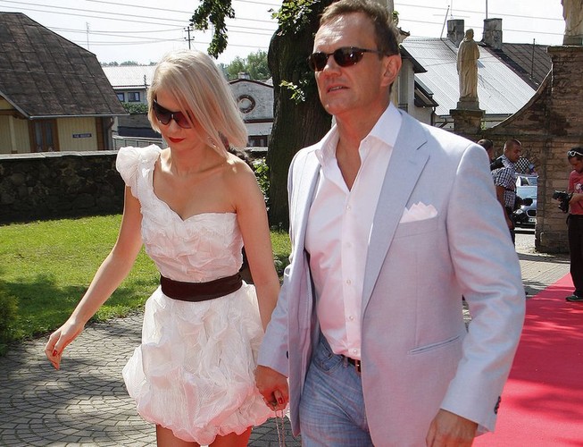 Cezary Pazura udzielił obszernego wywiadu TV Tm, w którym opowiadał, że rozważał naukę w seminarium