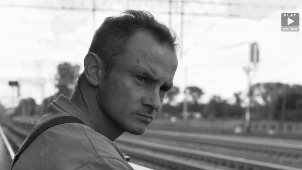 Roman Paszkowski, bohater programu "Chłopaki do wzięcia", nie żyje. Miał 31 lat. Przyczyną śmierci był najprawdopodobniej zawał serca. Informację o śmierci potwierdził PR Telewizji Polsat.