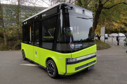 Autonomiczny bus polskiej produkcji wyruszył w trasę