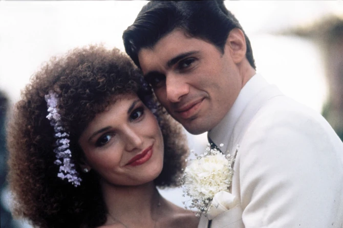 Meri Elizabet Mastrantonio i Stiven Bauer u filmu "Scarface"