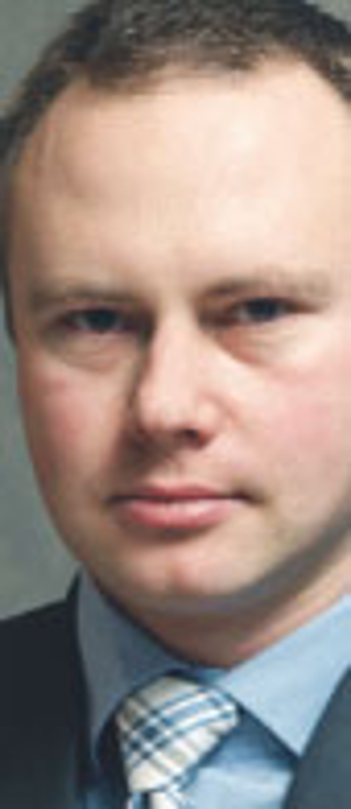 Adam Wiśniewski, specjalista ds. inwestycji AXA Życie