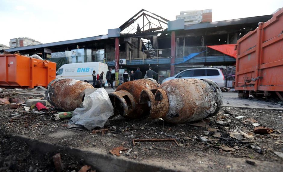 Ovde je i dalje zgarište