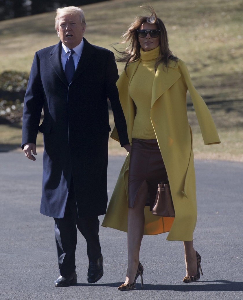 Melania znów zakpiła z Trumpa? Wymowne nagranie 