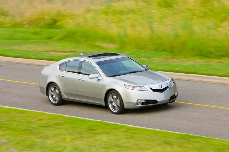 Acura TL: nowa generacja oficjalnie