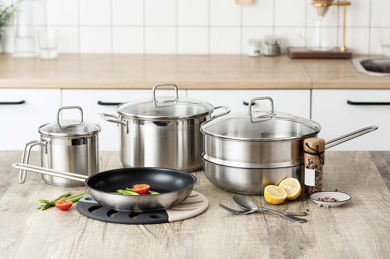 Vikend rasprodaja! Set od 13 delova posuđa danas samo 1.999 dinara! - Vimarsana News