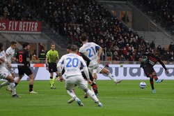 Kalulu skarcił Empoli. Milan umocnił się na pozycji lidera [WIDEO]