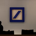 Deutsche Bank zwolni 7 tysięcy osób. Kurs szoruje po dnie