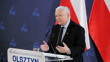 Kaczyński o "dawaniu w szyję" przez kobiety. Prezes PiS tłumaczy się ze swoich słów