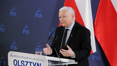 Kaczyński o "dawaniu w szyję" przez kobiety. Prezes PiS tłumaczy się ze swoich słów