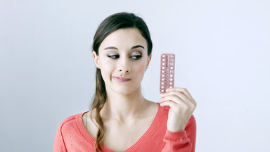 Zapomniałaś tabletki antykoncepcyjnej? Nie panikuj! Krótki poradnik