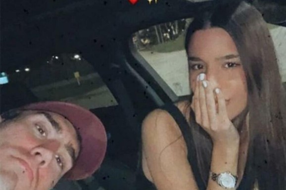 KO JE VANJA BLAGOJEVIĆ SA KOJOM JE RASKINUO DUŠAN VLAHOVIĆ Fatalna brineta se sa fudbalerom zna ceo život, jednim potezom su sve rekli