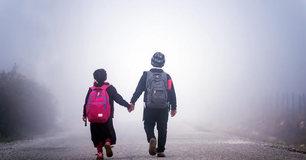 Jesienna szaruga obejmie Polskę. Prognoza pogody dla uczniów na piątek, 5 grudnia