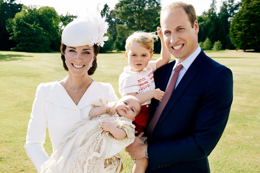 Księżna Kate i książę William z dzieckiem