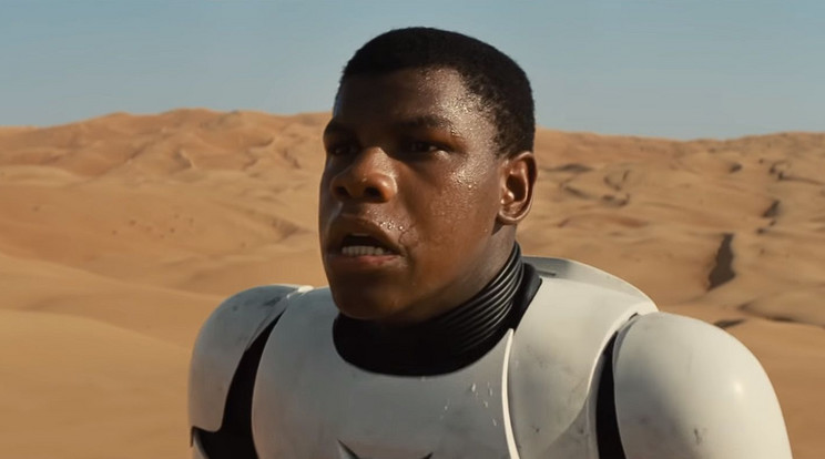 John Boyega karaktere, Finn rohamosztagosból lett lázadó a Star Wars: Az ébredő Erőben / Fotó: Disney