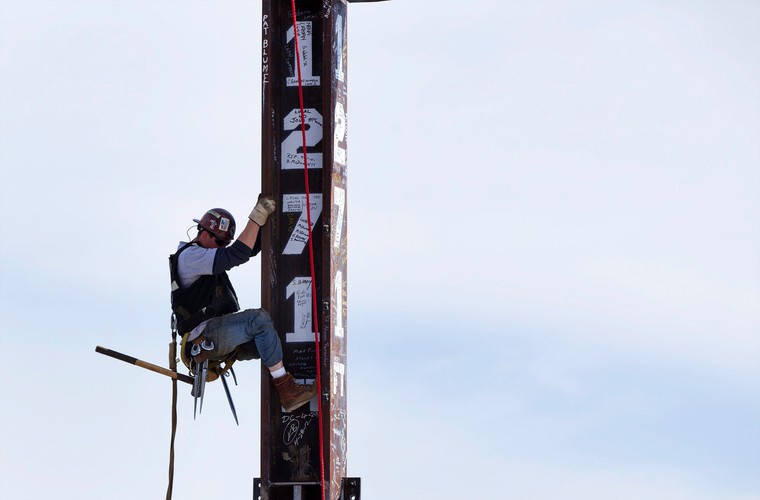 One World Trade Center w budowie