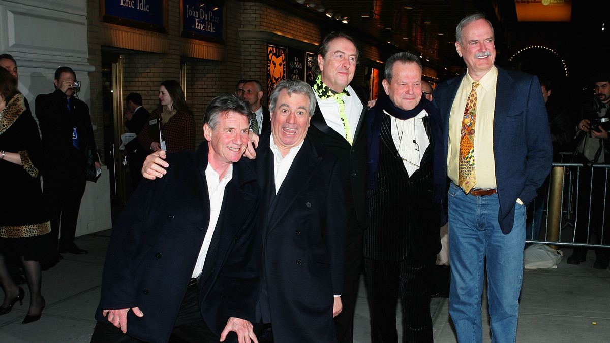 Brytyjski kabaret Monty Pythona reaktywuje się - potwierdził jeden z członków formacji, Terry Jones.