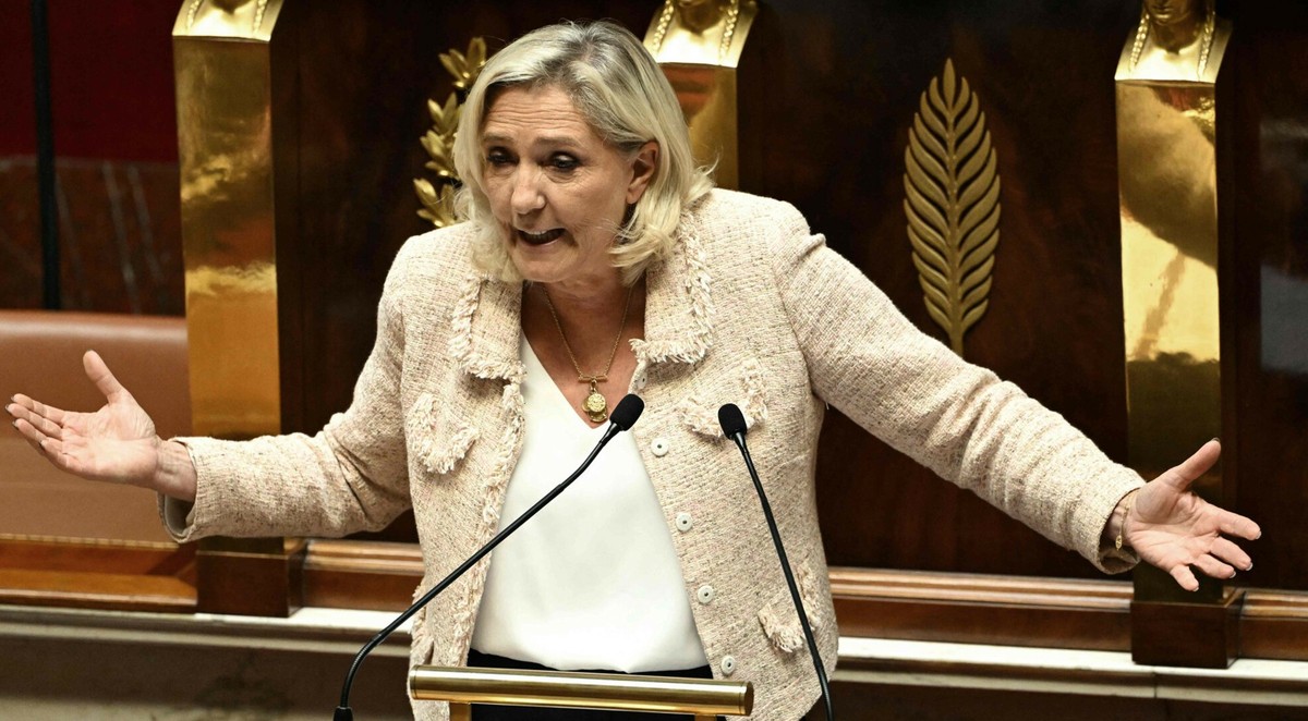 Upadek rządu Francji. Gospodarcze skutki dla Paryża i całej Europy