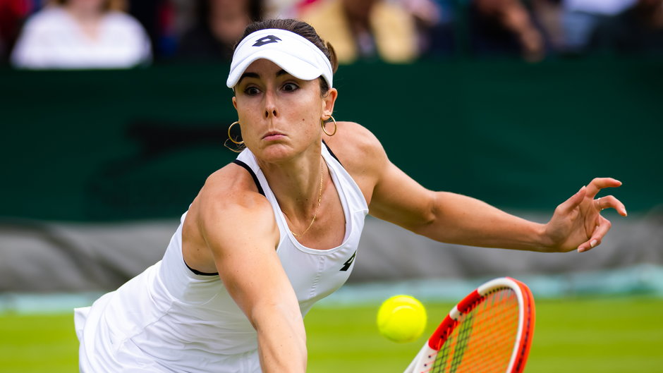 Alize Cornet w trakcie Wimbledonu (28 czerwca 2022 r.)